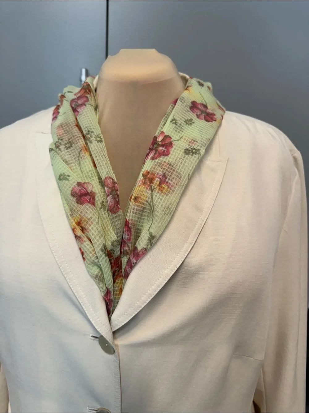 Light Green Floral Scarf - Women's Lightweight Spring Accessory